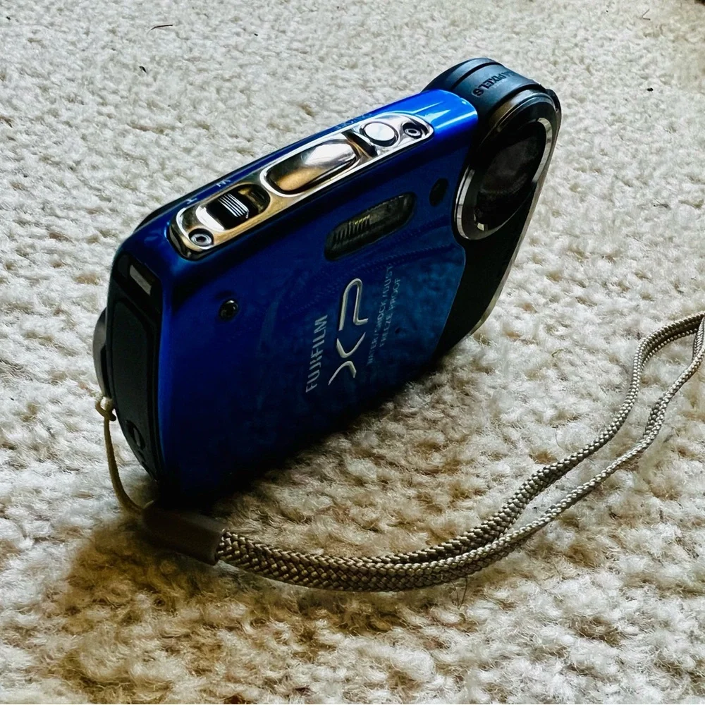 Fujifilm Finepix xp21 digital camera